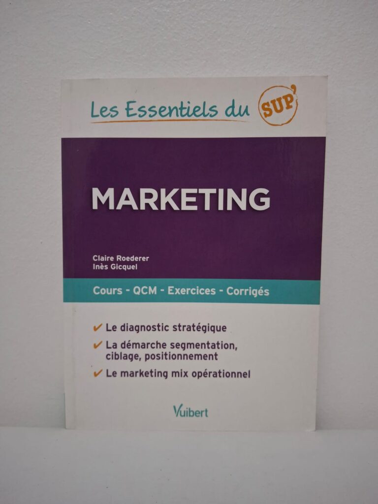 L'ouvrage structure l'apprentissage autour de trois piliers majeurs : le diagnostic stratégique, la démarche de segmentation-ciblage-positionnement (SCP) et le marketing mix opérationnel. Il propose une approche pragmatique combinant des fiches de cours théoriques, des QCM pour s'auto-évaluer et des exercices d'application avec leurs corrigés détaillés. L'objectif est de permettre aux étudiants de comprendre comment une entreprise analyse son marché pour ensuite déployer des actions commerciales cohérentes et efficaces. C'est un guide méthodologique essentiel pour acquérir les réflexes professionnels nécessaires à l'élaboration d'une stratégie marketing moderne