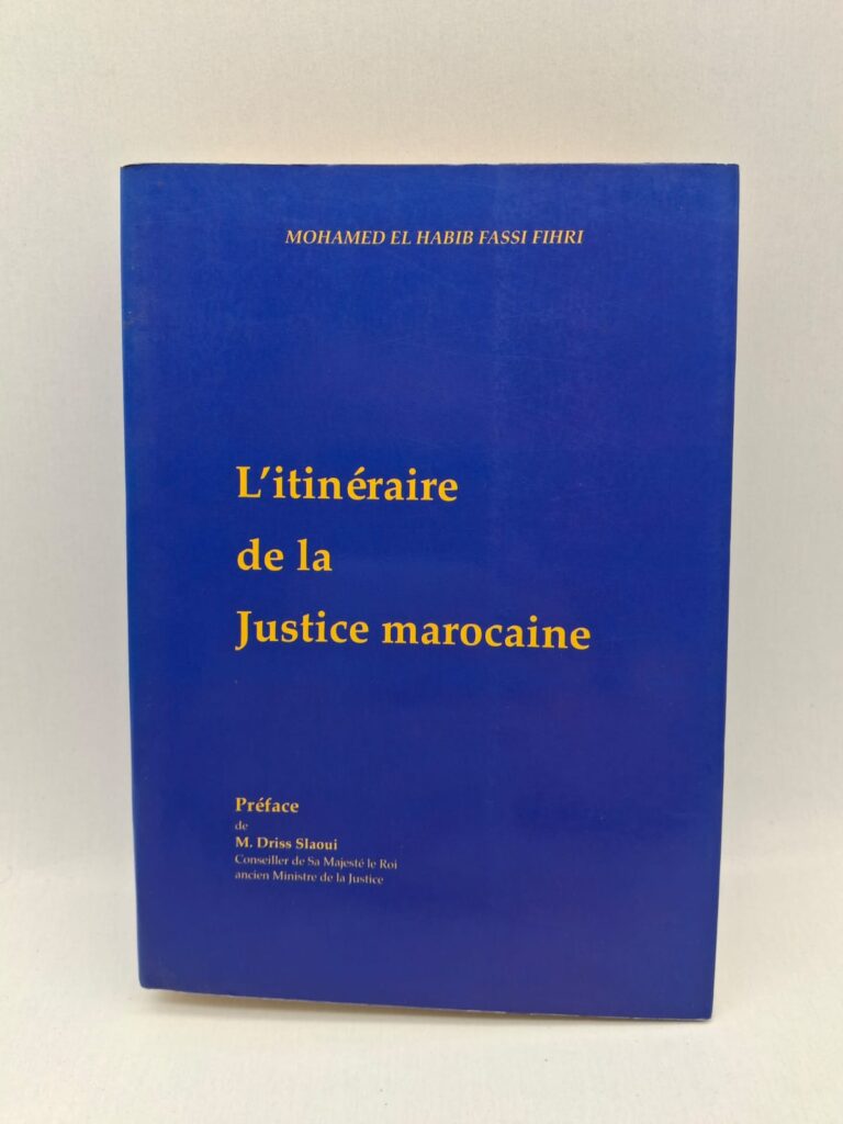 Ce livre retrace l’évolution du système judiciaire marocain. Il analyse les réformes et transformations de la justice au Maroc. L’auteur met en lumière les enjeux institutionnels et juridiques. L’ouvrage propose une réflexion sur la modernisation de la justice marocaine.