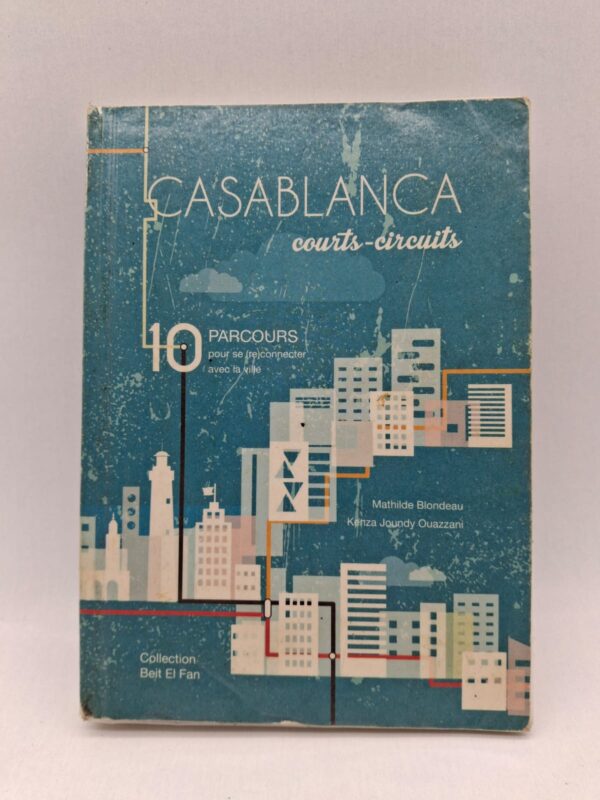 Le livre présente dix itinéraires permettant d’explorer différents quartiers et aspects de Casablanca. Les auteures mettent en valeur l’architecture, la culture et la vie quotidienne de la métropole marocaine. L’ouvrage invite les lecteurs à redécouvrir la ville à travers une approche moderne et sensible. À la fois guide urbain et regard culturel, il montre la diversité et l’énergie de Casablanca contemporaine.