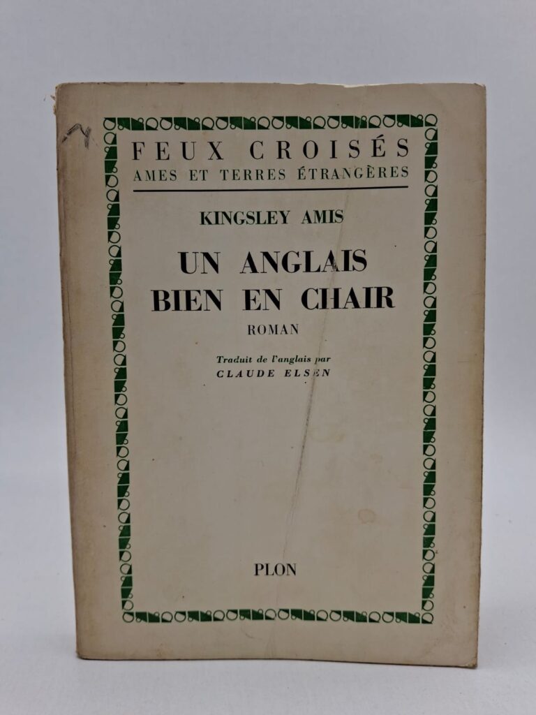 L'intrigue suit un protagoniste souvent maladroit, confronté aux rigidités des classes sociales et aux absurdités du milieu académique ou intellectuel. L'auteur y déploie une plume caustique pour dénoncer l'hypocrisie et les faux-semblants de ses contemporains avec une ironie typiquement britannique. Le récit mêle comique de situation et observations sociales aiguisées, caractéristiques du style réaliste et provocateur d'Amis. C'est une œuvre marquante de la littérature anglaise d'après-guerre, offrant une critique sociale toujours d'actualité sous le couvert du divertissement.