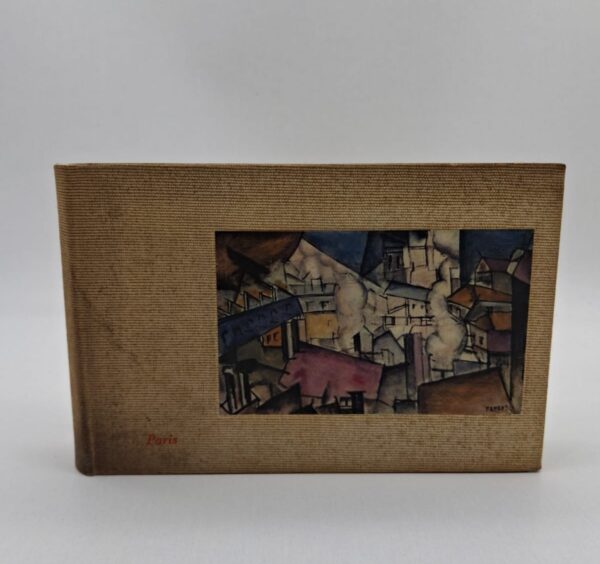 L'auteur déambule dans les rues de Paris, capturant avec une nostalgie vibrante l'âme des quartiers, des cafés et des visages disparus. Entre poésie et prose, il ressuscite l'atmosphère du Paris de l'entre-deux-guerres à travers des détails sensoriels et des anecdotes personnelles. Ce récit ne se contente pas de décrire une ville, il explore le passage du temps et la mémoire gravée dans le pavé parisien. C'est un témoignage unique sur une époque où la flânerie était élevée au rang d'art de vivre.