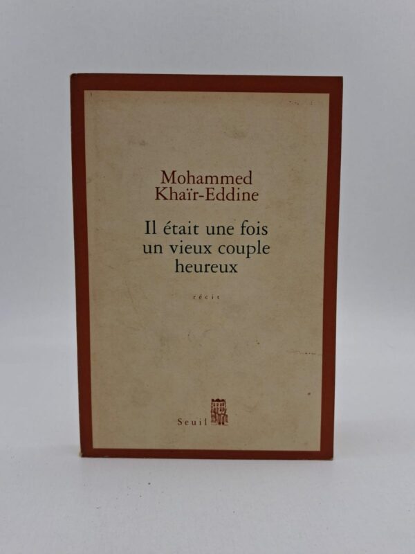 Bouchaïb et sa femme vivent en harmonie avec la nature, préservant un mode de vie ancestral face à la modernité galopante. Le texte met en avant la richesse de la culture berbère à travers leurs repas, leurs discussions et leur foi profonde. L'auteur explore le contraste saisissant entre la paix de la montagne et les bouleversements sociaux des villes marocaines. C'est un hommage poétique à la résilience des traditions et à la beauté simple d'une vie consacrée à l'essentiel.