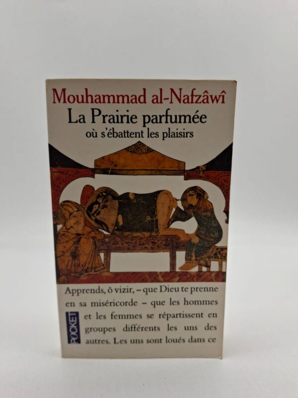 Rédigé à la demande du vizir de Tunis, ce manuel de renommée mondiale est à la fois un traité médical, une œuvre poétique et un guide pratique sur l'art de l'amour dans le monde arabo-musulman médiéval. L'auteur y aborde avec une franchise surprenante et une grande érudition les différentes positions, les remèdes naturels pour la santé sexuelle et les portraits psychologiques des amants. Entre anecdotes humoristiques, conseils de séduction et poèmes lyriques, l'ouvrage offre une vision décomplexée et holistique de la sensualité, perçue comme un don divin à cultiver avec savoir et respect. C'est un témoignage historique précieux sur les mœurs et la liberté de ton d'une époque où la science de l'érotisme faisait partie intégrante de la culture savante. L'œuvre demeure un classique incontournable de la littérature universelle, souvent comparé au Kama-Sutra pour sa profondeur et sa dimension encyclopédique