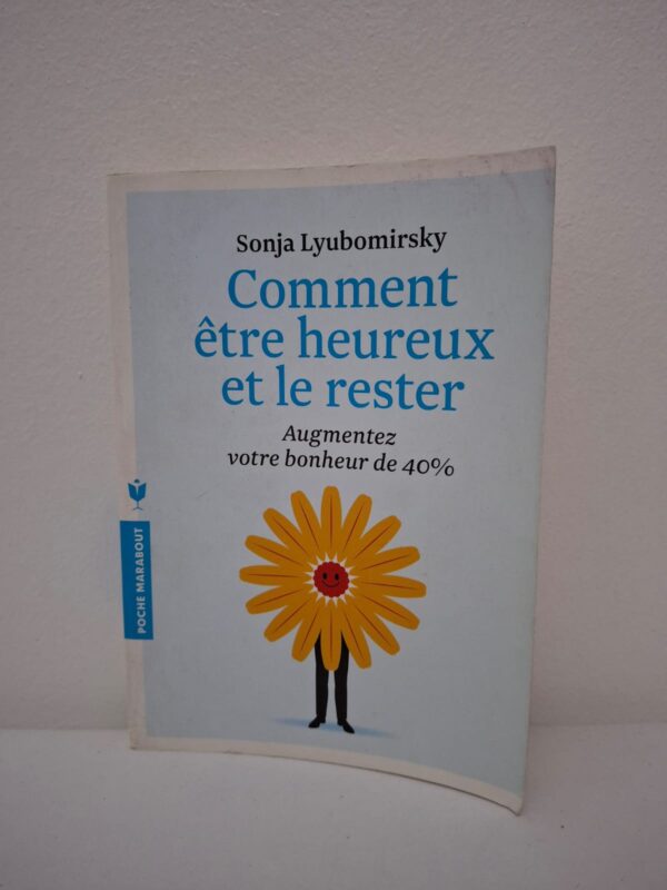S'appuyant sur des années de recherche, l'auteure démontre que 50% de notre bonheur est génétique et 10% lié aux circonstances, laissant 40% de marge de manœuvre via nos actions volontaires. Elle propose douze stratégies concrètes, comme la pratique de la gratitude ou l'apprentissage du pardon, pour exploiter ce potentiel. Le livre aide chaque lecteur à identifier les activités les plus adaptées à sa propre personnalité. L'objectif final est de transformer ces exercices en habitudes pour maintenir un niveau de bien-être élevé