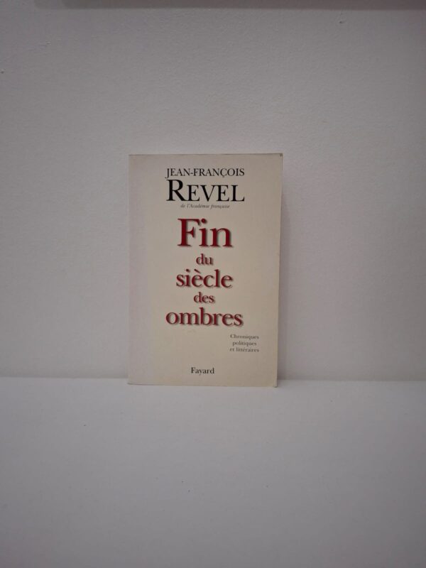 L'ouvrage analyse l'effondrement des grands systèmes totalitaires communistes qui dominaient une vaste partie du globe jusqu'à la fin des années 1980. Revel y observe une double révolution, à la fois politique et culturelle, marquée par la disparition des idéologies globales au profit d'une renaissance de la liberté individuelle. À travers des articles publiés dans L'Express et Le Point, l'auteur épingle avec ironie et précision les ridicules de son époque tout en défendant la démocratie libérale. Ce témoignage intellectuel offre une réflexion profonde sur le passage vers un nouveau siècle débarrassé des "ombres" idéologiques.