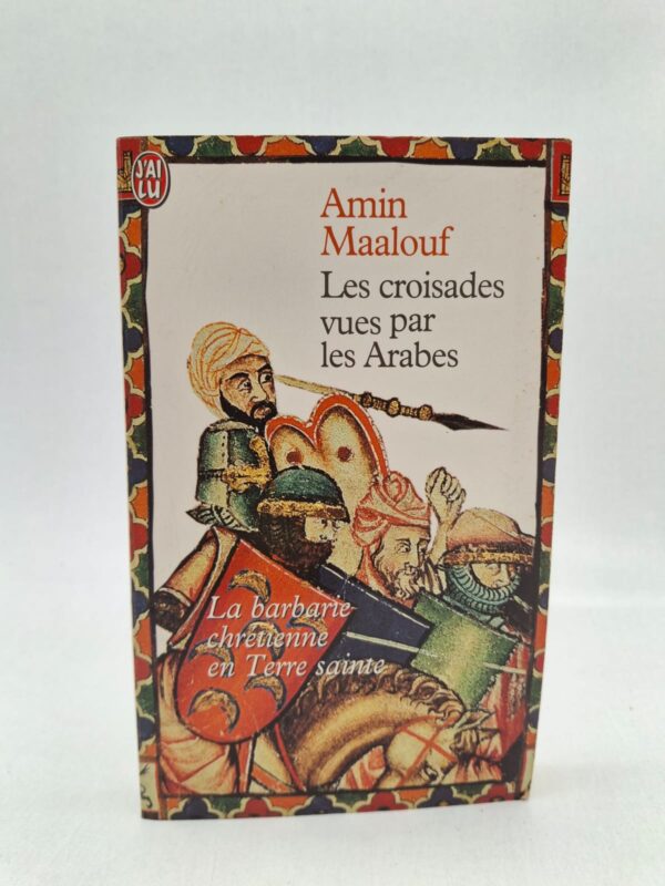 L'auteur retrace deux siècles d'invasions franques, de la prise de Jérusalem en 1099 à la chute de Saint-Jean-d'Acre en 1291. En s'appuyant sur des témoignages orientaux, il dépeint les croisés comme des envahisseurs barbares face à une civilisation arabe alors plus raffinée mais politiquement divisée. Le récit explore les figures de proue de cette période, comme Saladin, tout en analysant l'impact durable de ces conflits sur les relations entre l'Orient et l'Occident. Il s'agit d'une œuvre salutaire qui permet de comprendre les racines de nombreux traumatismes et malentendus qui persistent encore aujourd'hui dans le monde arabe.