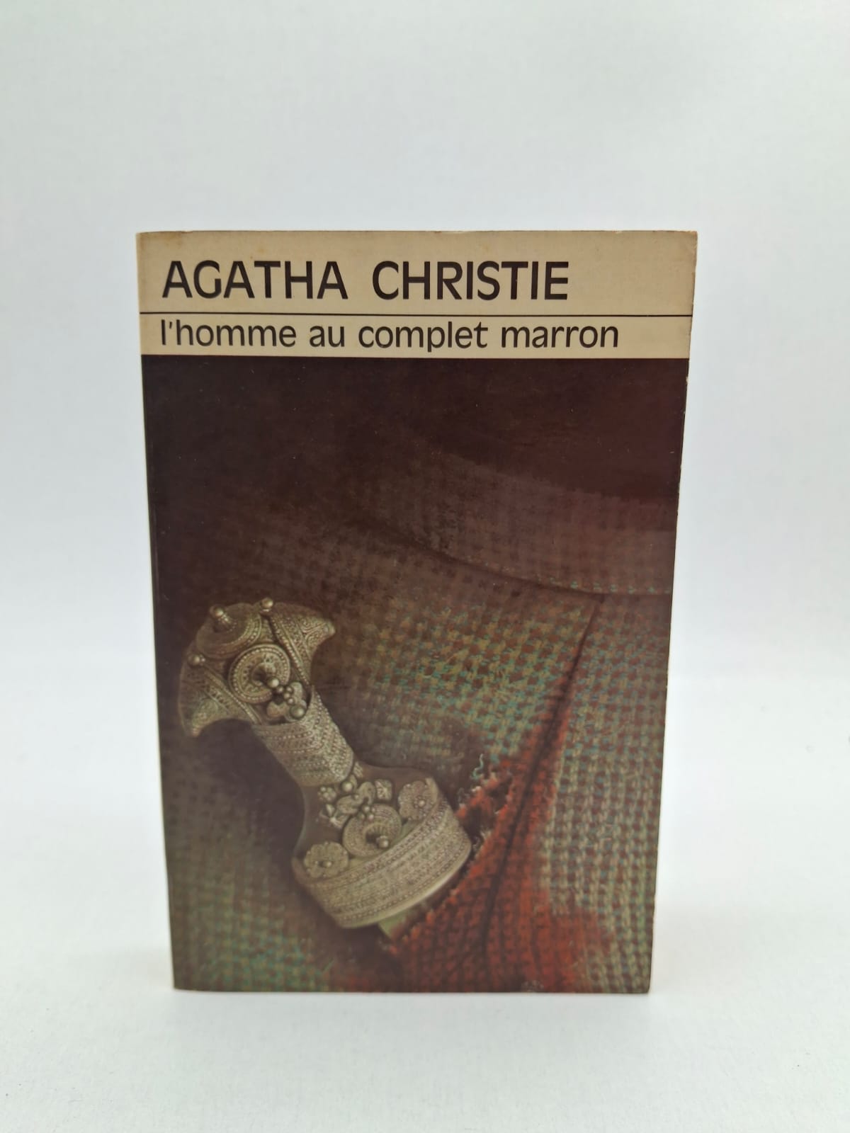 L'homme au complet marron-Agatha Christie L'homme au complet marron-Agatha Christie