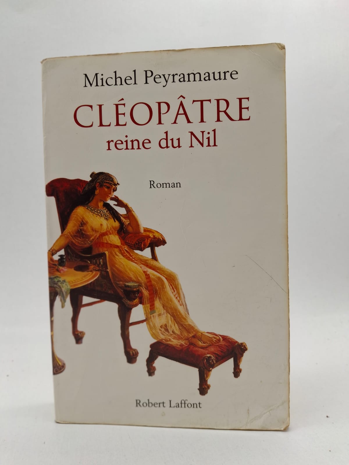 Cléopâtre, reine du Nil Michel Peyramaure Un roman historique passionnant qui fait revivre la destinée exceptionnelle de la dernière reine d’Égypte.
