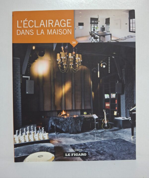 Le livre explore différentes solutions d’éclairage adaptées aux pièces de la maison. Il met en valeur les luminaires, les ambiances lumineuses et les effets décoratifs modernes. Les photographies présentent des intérieurs élégants où la lumière joue un rôle essentiel. Cet ouvrage est une source d’inspiration pour améliorer le confort et l’esthétique des espaces de vie.