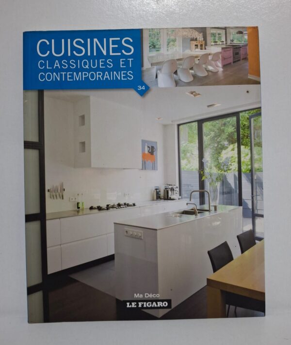 Le livre explore différents styles de cuisines alliant tradition et modernité. Il met en valeur des espaces fonctionnels, lumineux et esthétiques adaptés à la vie quotidienne. Les photographies présentent des aménagements élégants avec mobilier et équipements contemporains. Cet ouvrage constitue une source d’inspiration pour la décoration et l’architecture intérieure.