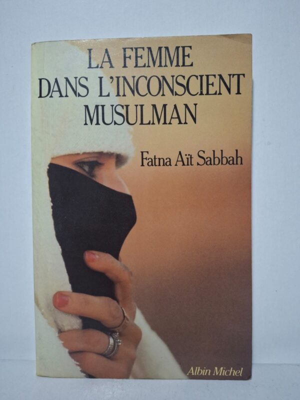 Ce livre analyse l’image et la place de la femme dans la pensée et la culture musulmanes.