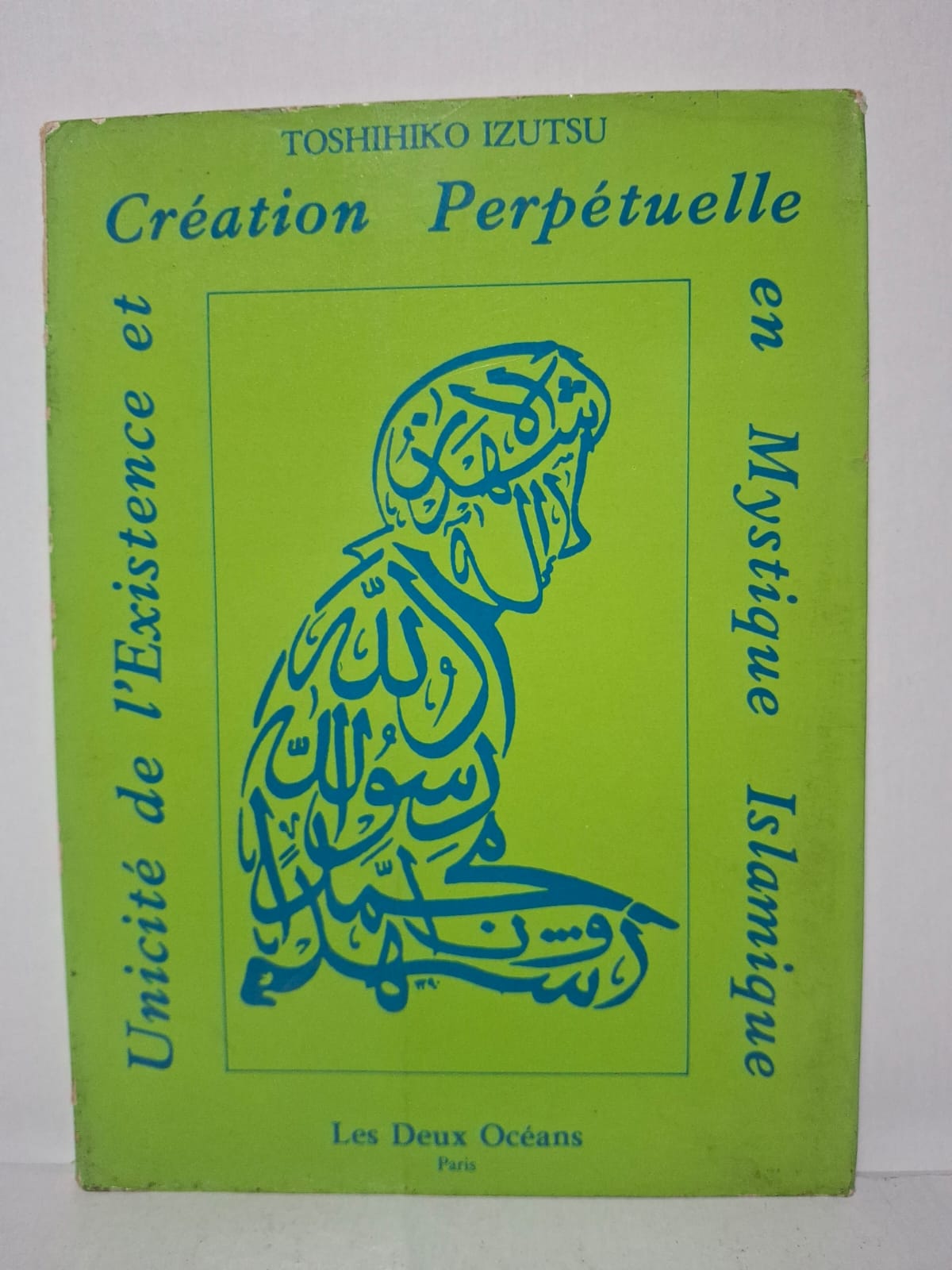 Création perpétuelle en mystique islamique Toshihiko Izutsu Toshihiko Izutsu analyse les concepts métaphysiques du soufisme islamique. Il montre comment Dieu renouvelle continuellement la création à chaque instant. L’auteur s’appuie sur les écrits des grands maîtres mystiques musulmans. Le livre offre une réflexion approfondie sur la relation entre Dieu, l’homme et l’univers.
