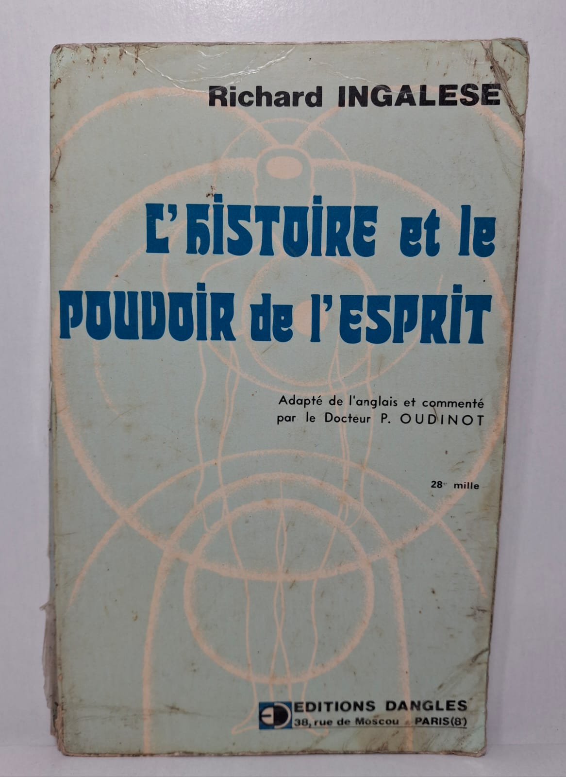 L’histoire et le pouvoir de l’esprit Ce livre présente l’histoire des idées relatives à l’esprit humain. Il analyse les facultés mentales et leur rôle dans le développement personnel. L’auteur examine les liens entre pensée, conscience et volonté. L’ouvrage invite à mieux comprendre les ressources intellectuelles et spirituelles de l’être humain.