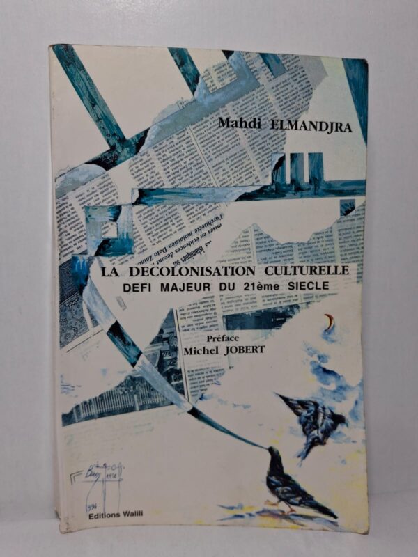 Mahdi Elmandjra montre que la domination culturelle constitue l’un des principaux enjeux du XXIᵉ siècle. Il explique comment certaines puissances imposent leurs valeurs, leurs modèles et leurs modes de pensée à d’autres sociétés. L’auteur défend l’importance de préserver les cultures locales et de valoriser la diversité culturelle. Il considère la décolonisation culturelle comme une condition essentielle du développement et de l’indépendance des peuples.