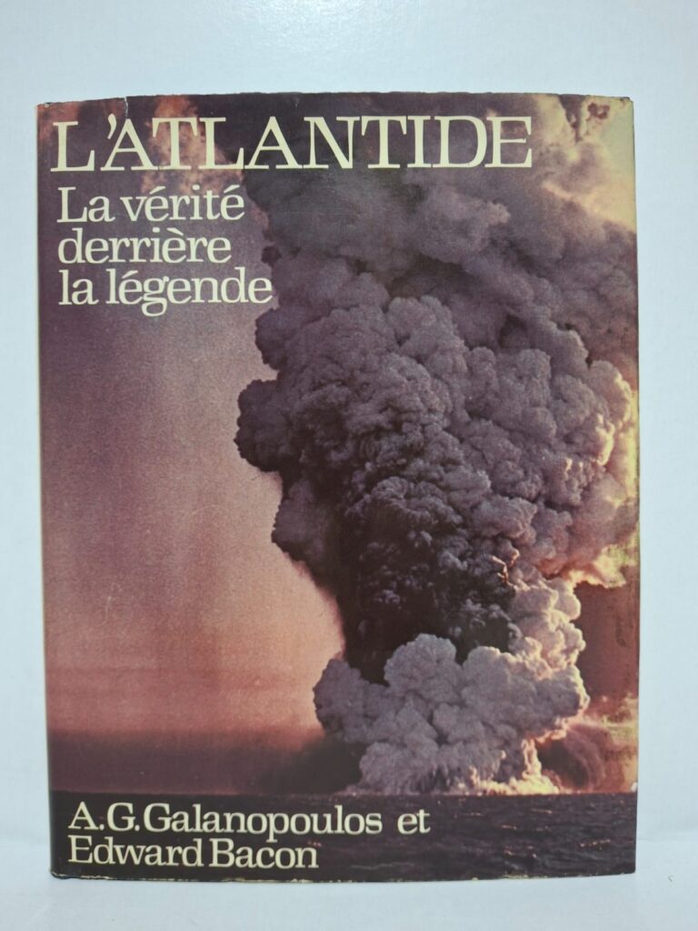 Cet ouvrage cherche à révéler les fondements historiques et scientifiques qui pourraient se cacher derrière la légende fascinante de l’Atlantide.