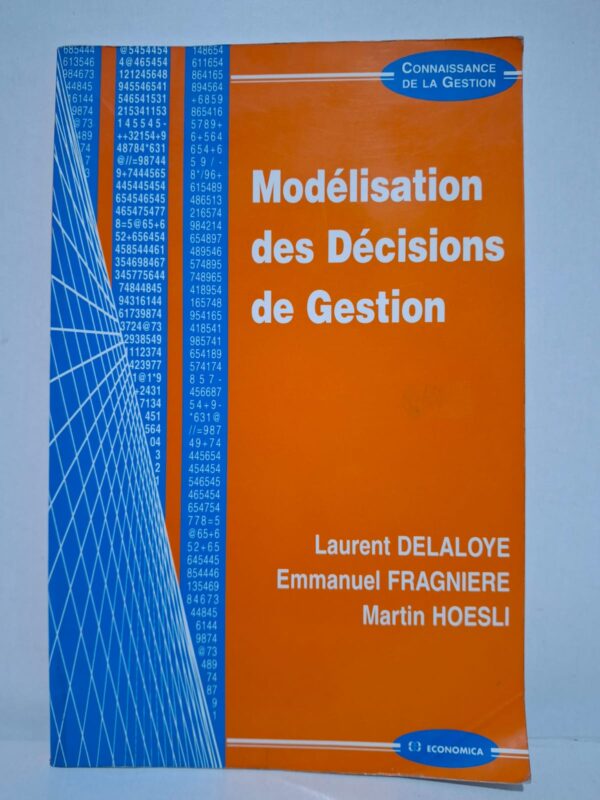 Le livre explique comment utiliser les modèles quantitatifs pour résoudre les problèmes de gestion. Les auteurs présentent des outils d’analyse et d’aide à la décision adaptés aux entreprises. Ils montrent comment évaluer différentes options à partir de données et de critères précis. L’ouvrage aide les gestionnaires à prendre des décisions plus efficaces et rationnelles.