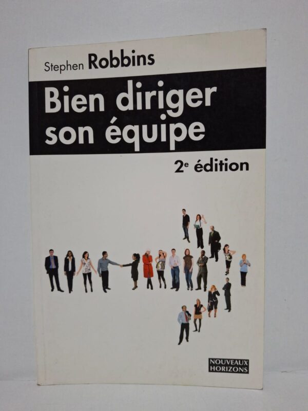 Le livre expose les compétences essentielles du leadership et de la gestion d’équipe. L’auteur analyse les facteurs qui influencent la motivation, la communication et la performance collective. Il propose des méthodes concrètes pour résoudre les conflits et renforcer la cohésion entre les collaborateurs. L’ouvrage constitue un guide pratique pour améliorer l’efficacité du management au sein des organisations.