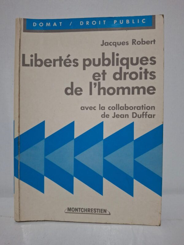 Ce livre présente les principes essentiels des libertés publiques et des droits fondamentaux reconnus aux citoyens. Les auteurs analysent les garanties juridiques assurant la protection des droits individuels face à l'État et aux institutions publiques. L'ouvrage examine les sources nationales et internationales des droits de l'homme ainsi que leur évolution historique. Destiné aux étudiants en droit et en sciences politiques, il constitue une référence pour comprendre les mécanismes de protection des libertés dans les démocraties modernes.