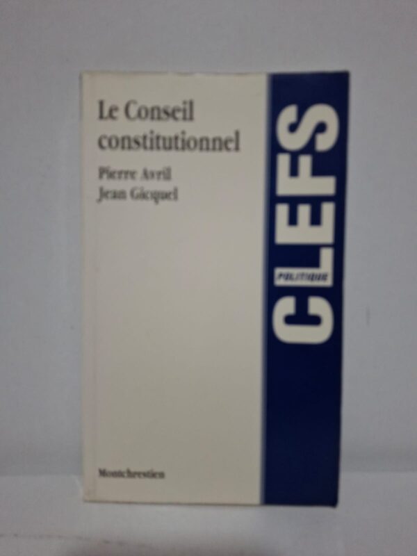 Ce livre expose les fondements juridiques et le fonctionnement du Conseil constitutionnel, organe essentiel du contrôle de constitutionnalité en France. Les auteurs analysent ses compétences, ses procédures et l'impact de ses décisions sur l'ordre juridique et politique. L'ouvrage met en lumière l'évolution du rôle du Conseil constitutionnel dans la protection de la Constitution et des droits fondamentaux. Accessible et rigoureux, il constitue un excellent outil d'initiation pour les étudiants en droit, en science politique et pour toute personne intéressée par les institutions françaises.