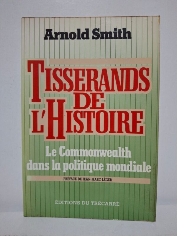 Arnold Smith retrace l’évolution du Commonwealth depuis ses origines jusqu’à son affirmation comme acteur de la politique mondiale. L’auteur montre comment cette organisation a favorisé la coopération entre ses États membres malgré leurs différences culturelles et économiques. L’ouvrage examine son rôle dans la décolonisation, le développement et la résolution de certains conflits internationaux. Cette étude met en lumière l’importance du Commonwealth comme réseau de dialogue et de solidarité au sein de la communauté internationale.