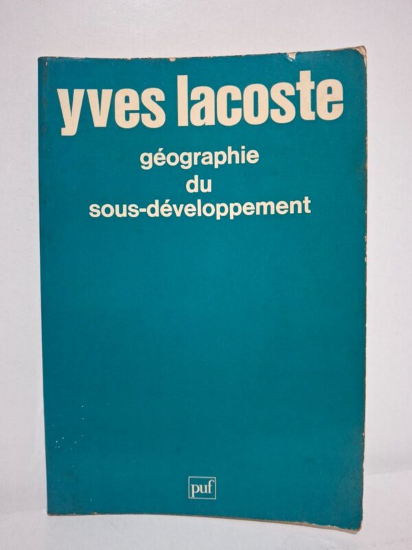 Yves Lacoste étudie les inégalités de développement entre les pays industrialisés et les pays du tiers-monde. Il montre que le sous-développement résulte de facteurs historiques, politiques et économiques complexes. L’auteur analyse les rapports de domination et les mécanismes qui freinent la croissance de nombreuses régions du monde. Ce livre constitue une référence essentielle pour comprendre les enjeux du développement et de la géographie contemporaine.