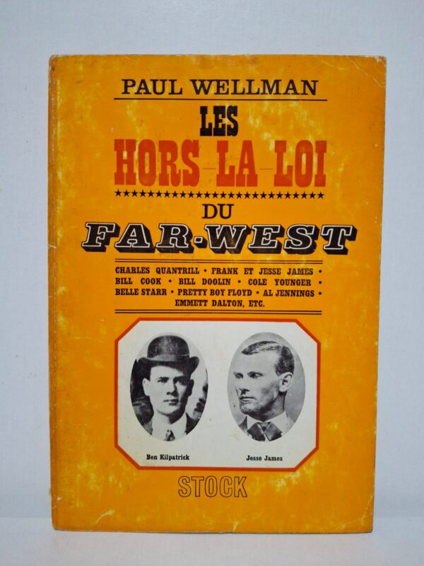 Paul Wellman retrace les exploits et les crimes des figures légendaires du Far West, telles que Jesse James, Belle Starr et les frères Dalton. L’auteur replace leurs aventures dans le contexte mouvementé de l’expansion vers l’Ouest et des conflits de l’époque. À travers de nombreux récits documentés, il montre comment ces hors-la-loi sont devenus des personnages mythiques de l’histoire américaine. Cet ouvrage mêle histoire et légende pour offrir un portrait vivant des bandits les plus célèbres de l’Ouest américain.