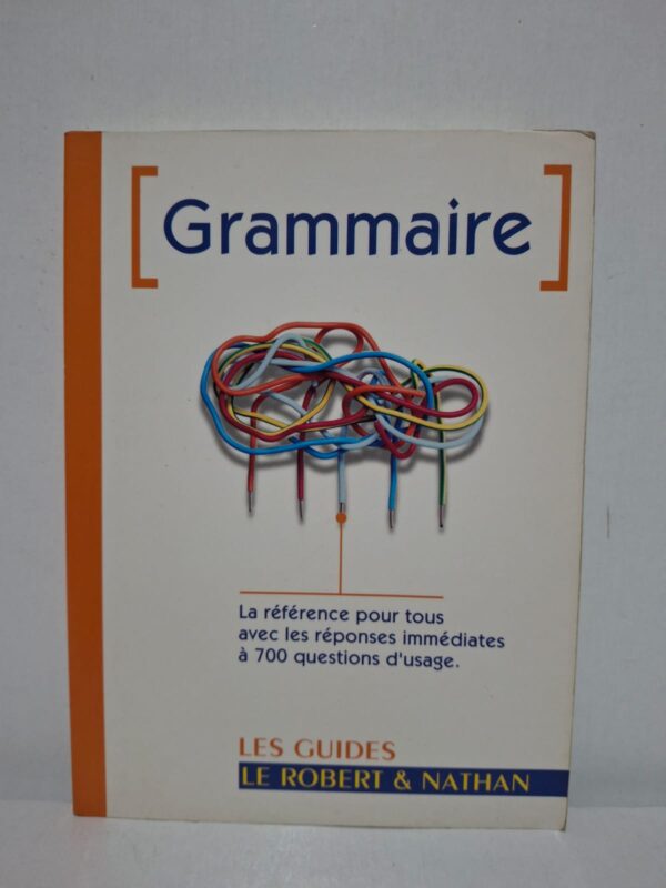 Cet ouvrage présente les règles fondamentales de la grammaire française de façon claire et accessible. Il apporte des réponses immédiates à plus de 700 questions d’usage rencontrées au quotidien. Les explications sont illustrées par des exemples concrets facilitant la compréhension des notions grammaticales. Il constitue un outil de référence précieux pour les élèves, étudiants, enseignants et tous les utilisateurs du français.