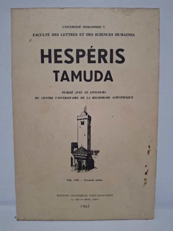 Ce volume de Hespéris-Tamuda rassemble des articles de recherche portant sur l'histoire, l'archéologie, la géographie, les langues et les cultures du Maroc. Publiés avec le concours du Centre Universitaire de la Recherche Scientifique, ces travaux offrent des analyses fondées sur des sources historiques et des recherches de terrain. La revue constitue une ressource essentielle pour les universitaires et les passionnés du patrimoine marocain. Elle est reconnue comme une référence incontournable dans les études maghrébines et les sciences humaines.