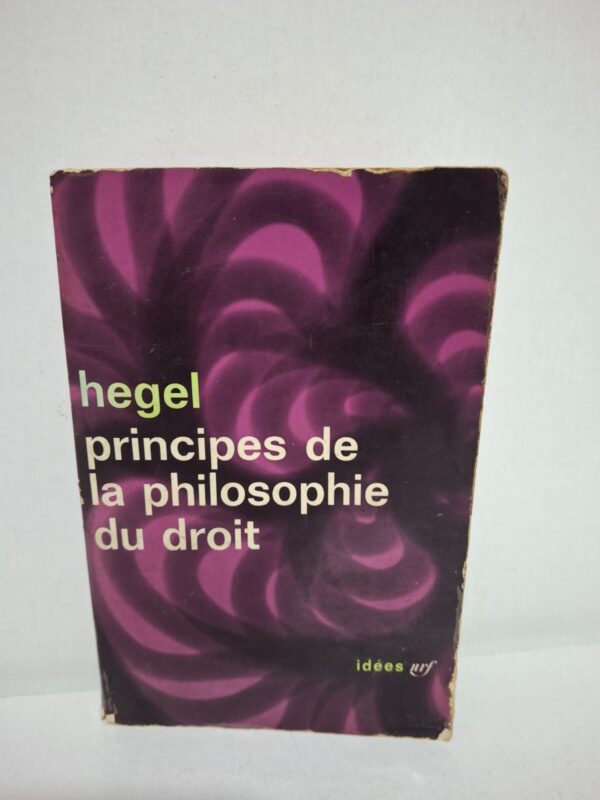 Dans cet ouvrage, Hegel développe une théorie du droit fondée sur la réalisation progressive de la liberté humaine. Il analyse les notions de propriété, de morale, de famille, de société civile et d'État comme étapes du développement de l'esprit. L'auteur montre que l'État est l'expression suprême de la raison et le garant de la liberté collective. Ce texte est une référence incontournable pour comprendre la philosophie du droit et la pensée politique de Hegel.