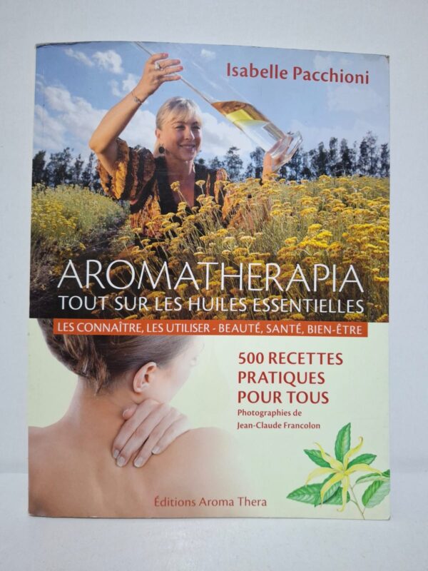 Dans Aromatherapia, Isabelle Pacchioni présente les propriétés et les usages des principales huiles essentielles pour la santé, la beauté et le bien-être. L'ouvrage propose 500 recettes pratiques adaptées aux besoins de toute la famille, accompagnées de conseils d'utilisation et de précautions. Richement illustré par les photographies de Jean-Claude Francolon, il permet d'identifier facilement les plantes aromatiques. Ce livre constitue une référence accessible pour apprendre à utiliser l'aromathérapie de manière simple et efficace