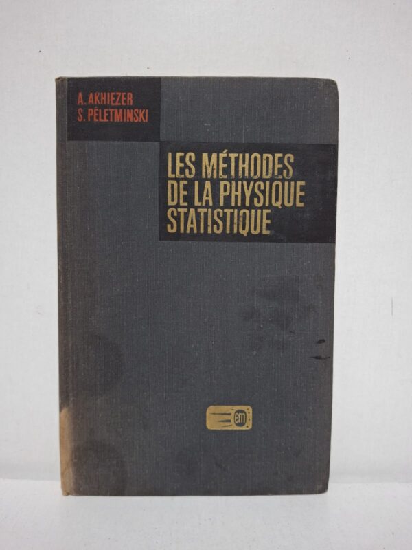Ce livre expose les méthodes fondamentales de la physique statistique appliquées à l'étude des systèmes constitués d'un grand nombre de particules. Il développe les concepts de mécanique statistique, de thermodynamique et de théorie cinétique à travers une approche rigoureuse. Destiné aux étudiants avancés, enseignants et chercheurs, il met l'accent sur les outils mathématiques indispensables à la compréhension des phénomènes physiques. Cet ouvrage est une référence incontournable pour les études supérieures en physique théorique et en sciences de l'ingénieur.