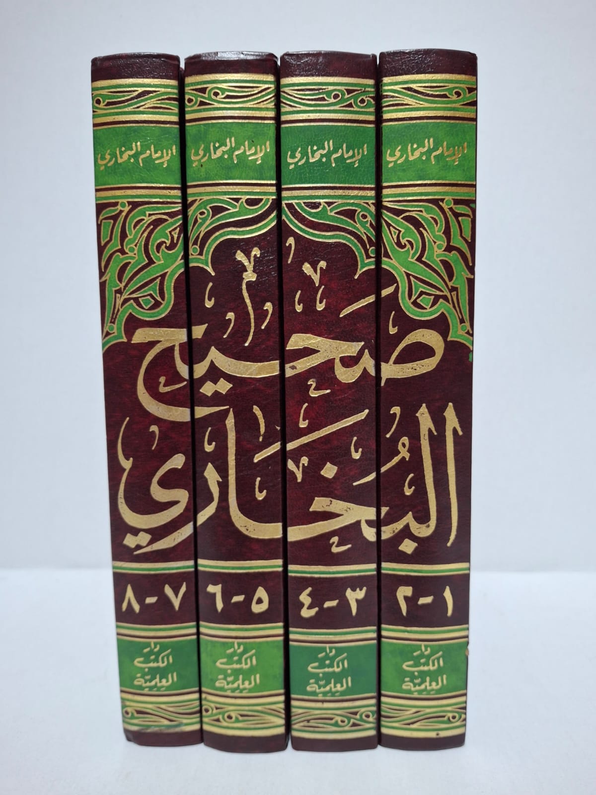 صحيح البخاري (المجلد الرابع) - تأليف: الإمام أبي عبد الله محمد بن إسماعيل بن إابراهيم بن المغيرة بن بردزبة البخاري الجعفي صحيح البخاري (المجلد الرابع) - تأليف: الإمام أبي عبد الله محمد بن إسماعيل بن إابراهيم بن المغيرة بن بردزبة البخاري الجعفي